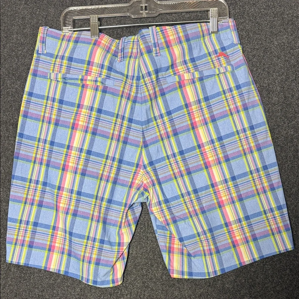 Tommy Bahama Mens Plaid Shorts Blue Pink Yellow 36x9 Marlin Logo Flat Front